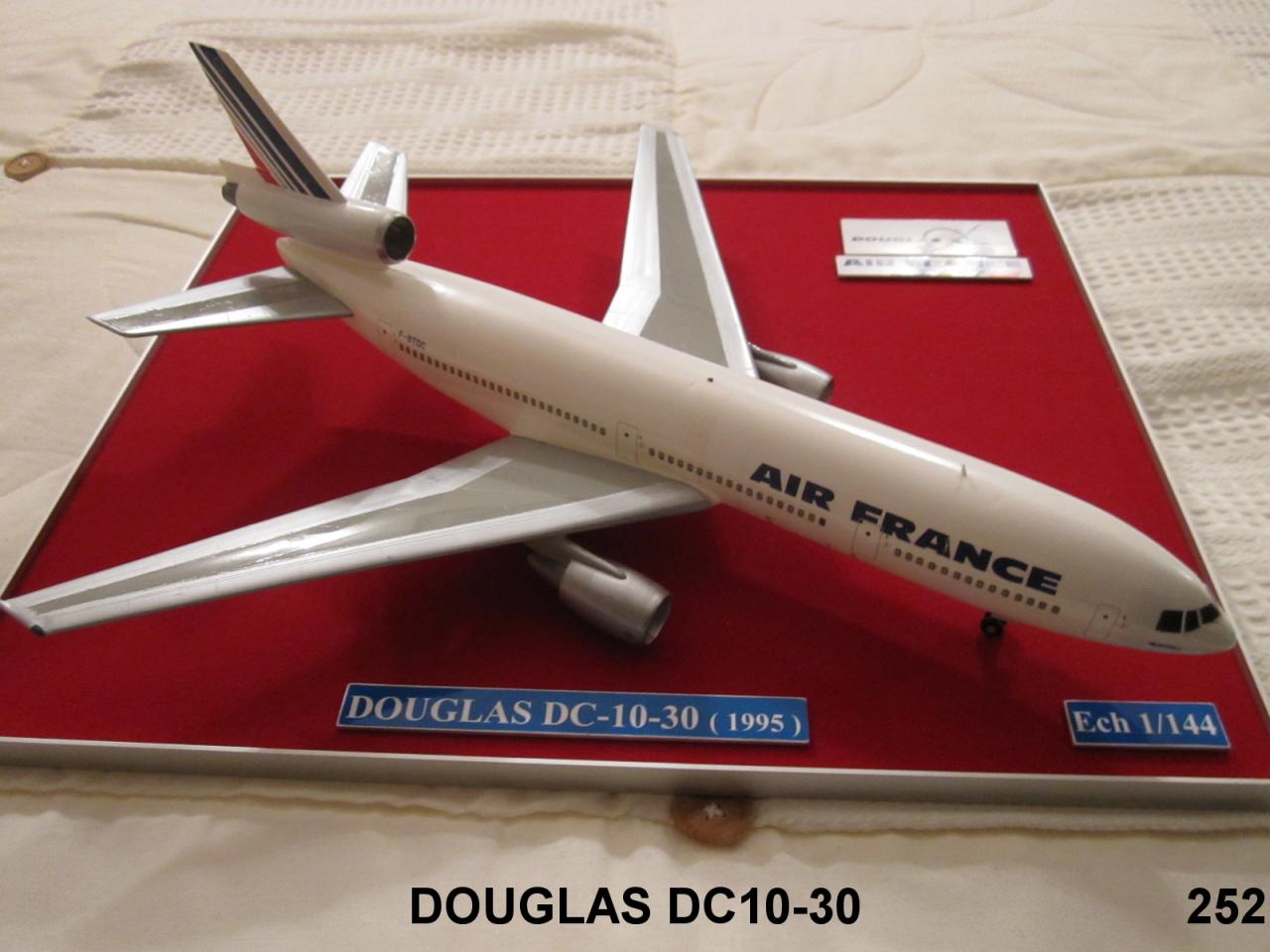 DOUGLAS DC10-30 AIR FRANCE